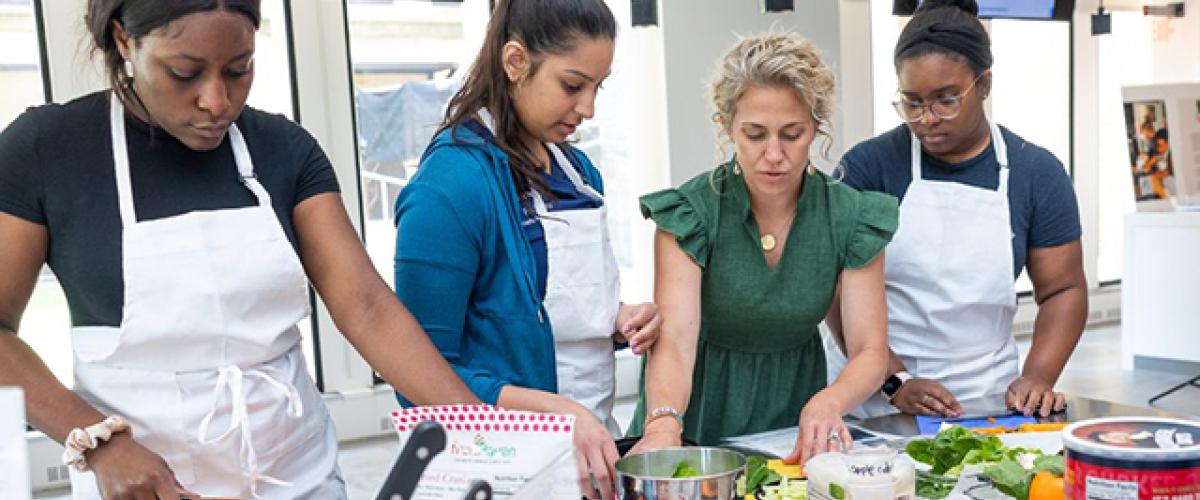 169teachingkitchen.jpg
