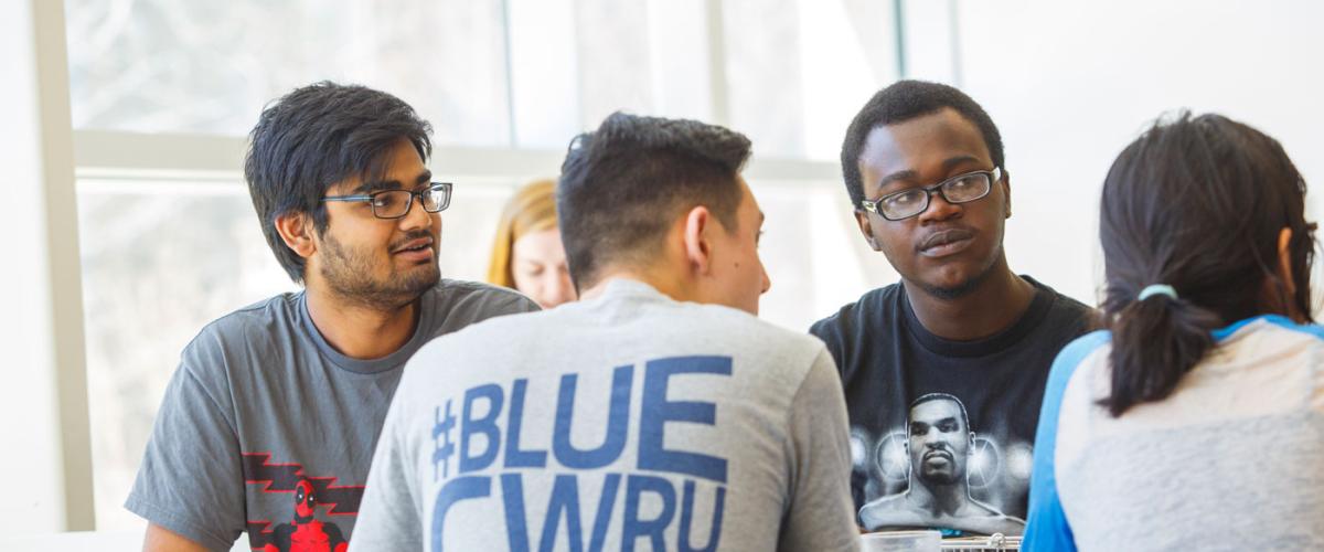 cwru-students-table-eating