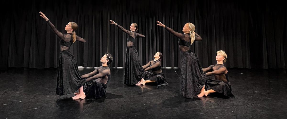 front-triennial-dance