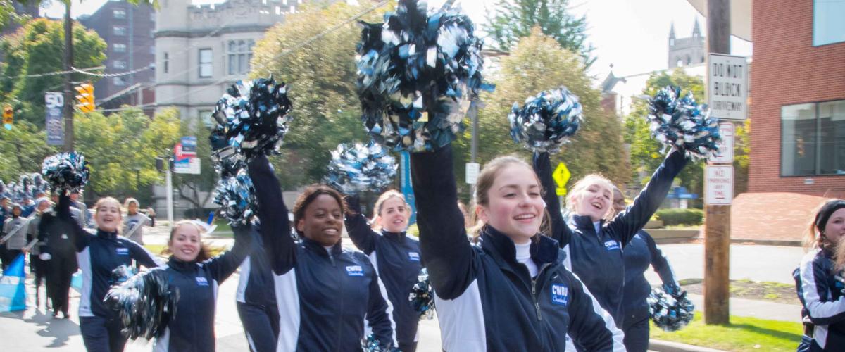 homecoming-cheerleaders-feat