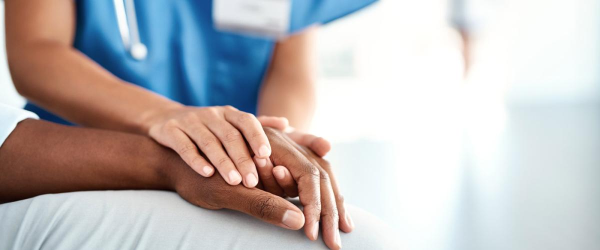 nurse-with-woman