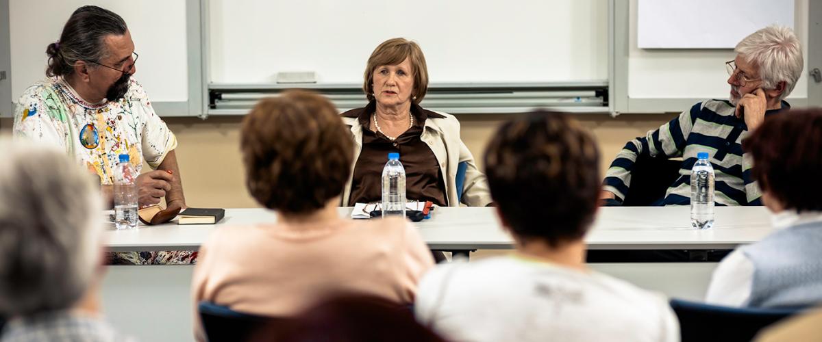 panel-discussion