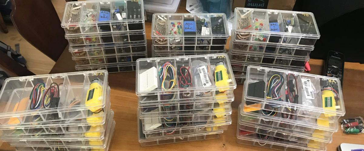 physics-electronics-kit-feat
