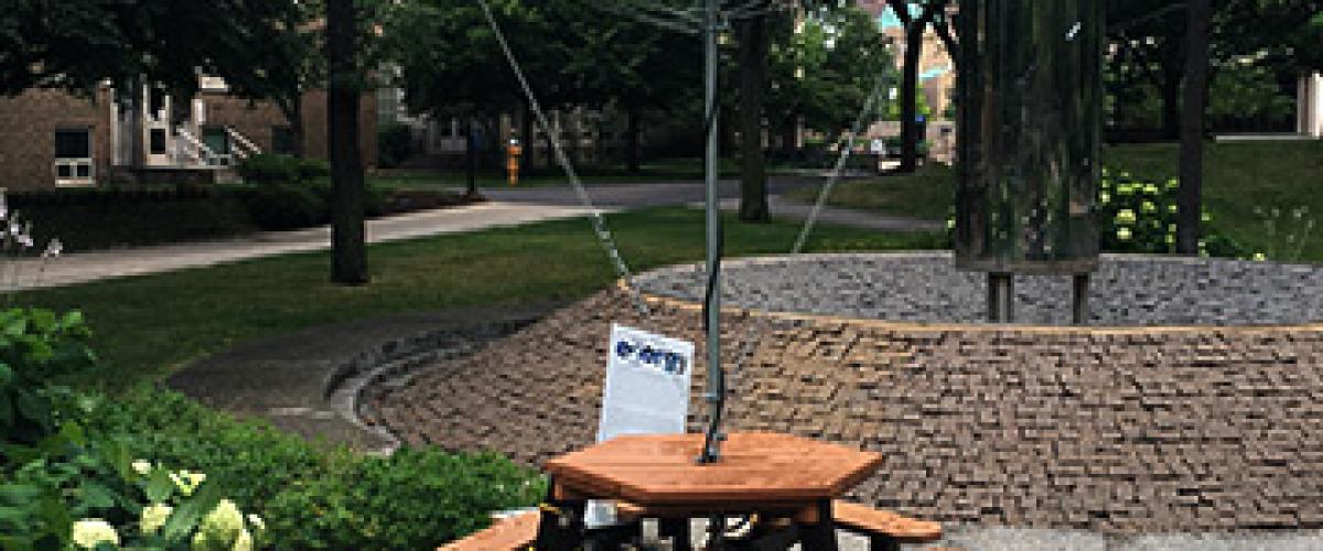 picnic-table