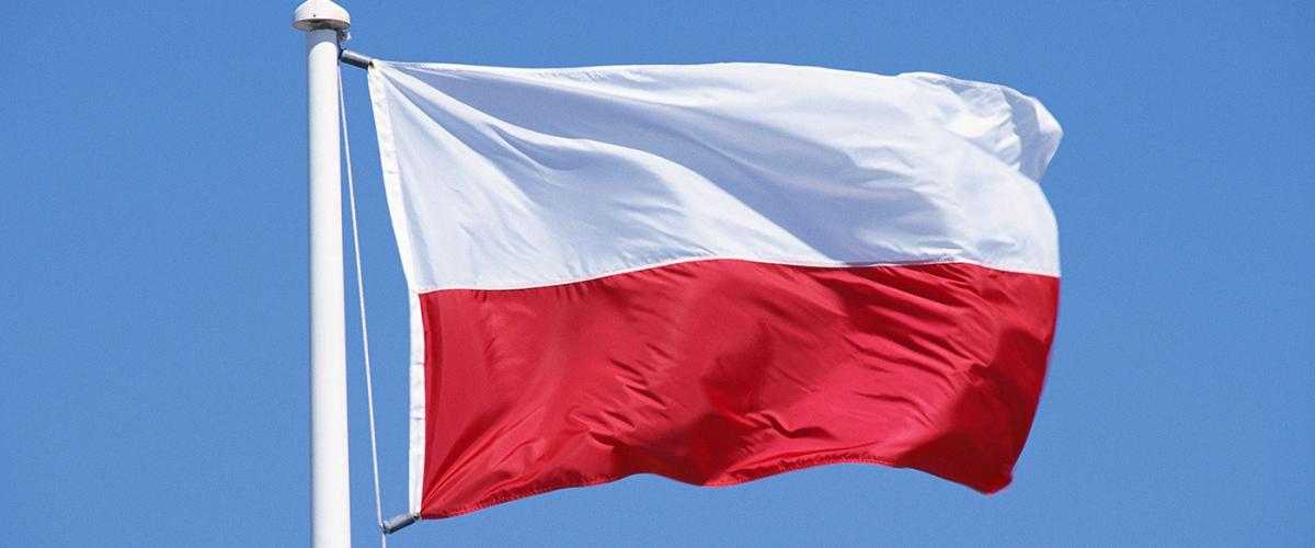 polish-flag-feat