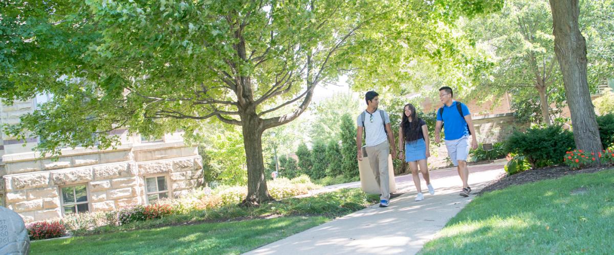 students-campus-feat