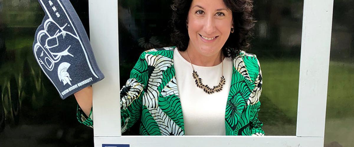suzanne-rivera-feat