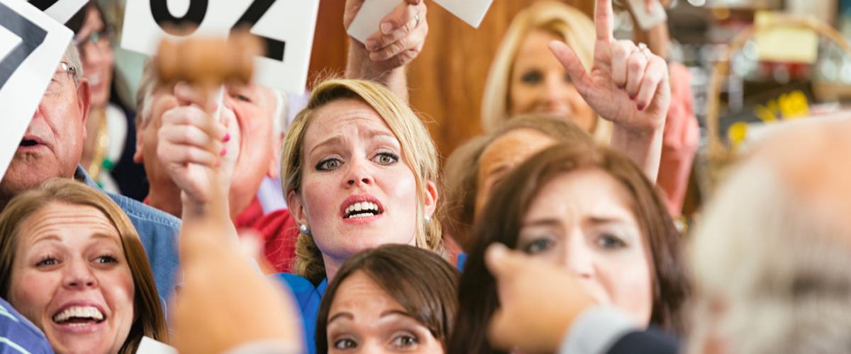 women-auction