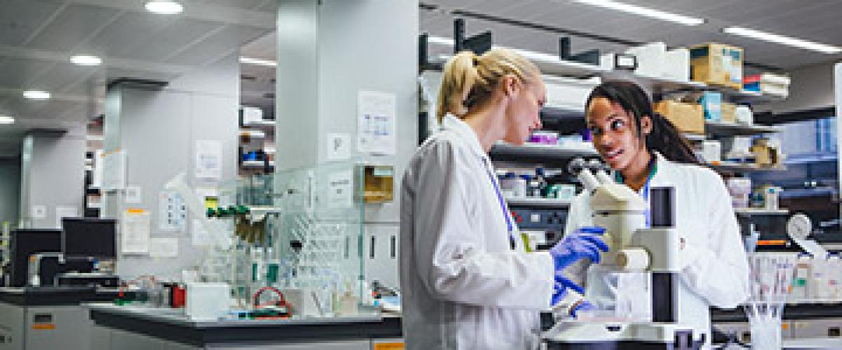 women-in-lab