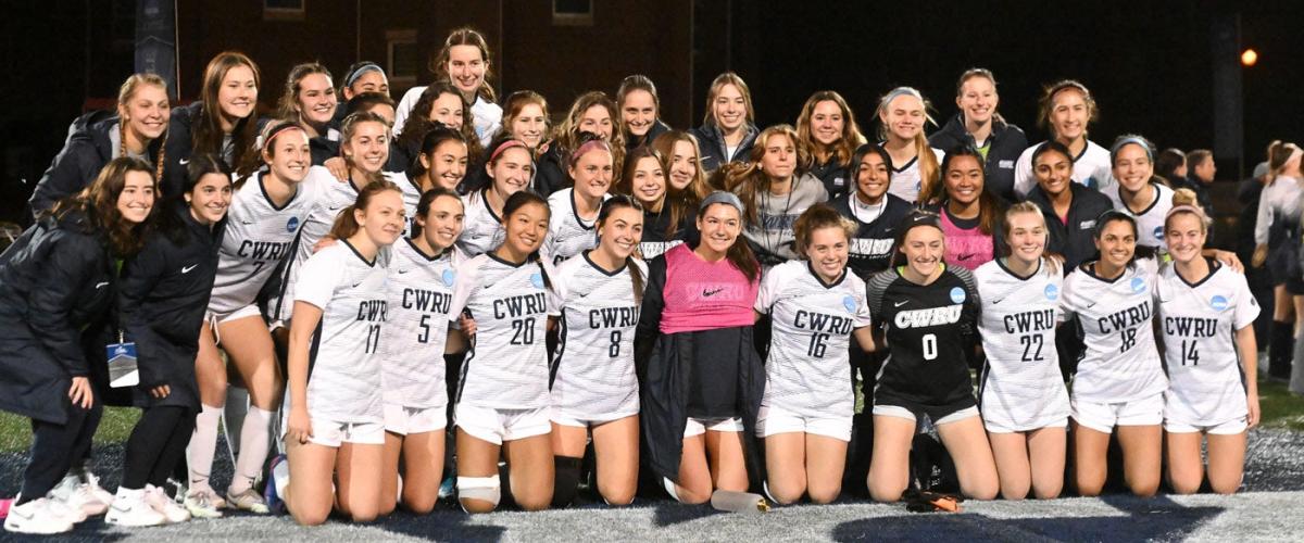 womens-soccer-team-credit-dan-hunter