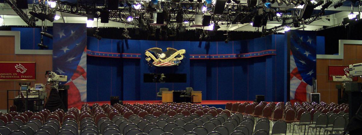 2004-debate-stage-feat