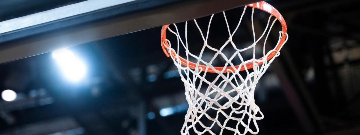 Basketball-Hoop