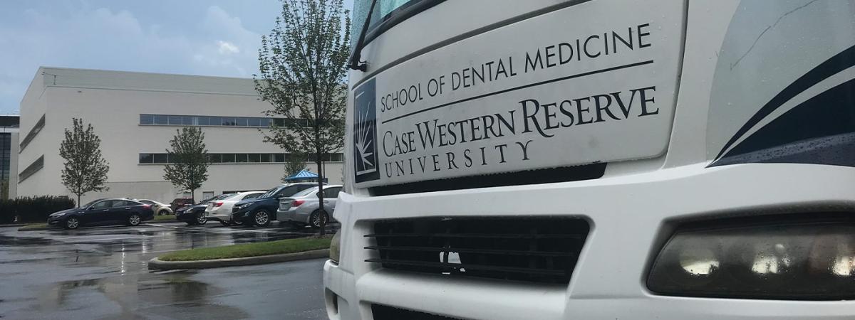 Dental-van-exterior