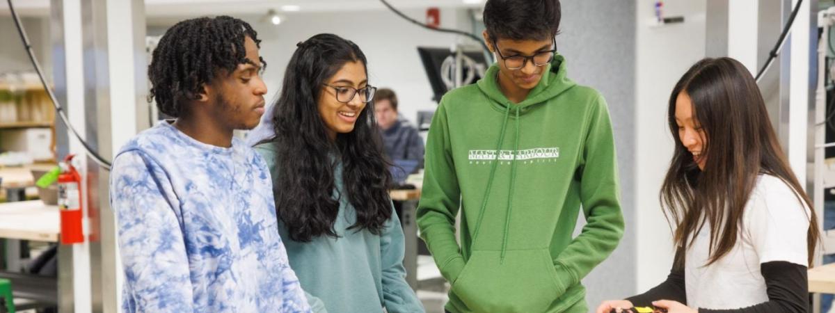 First-Year-Experience-students-captured-by-FJ-Gaylor-
