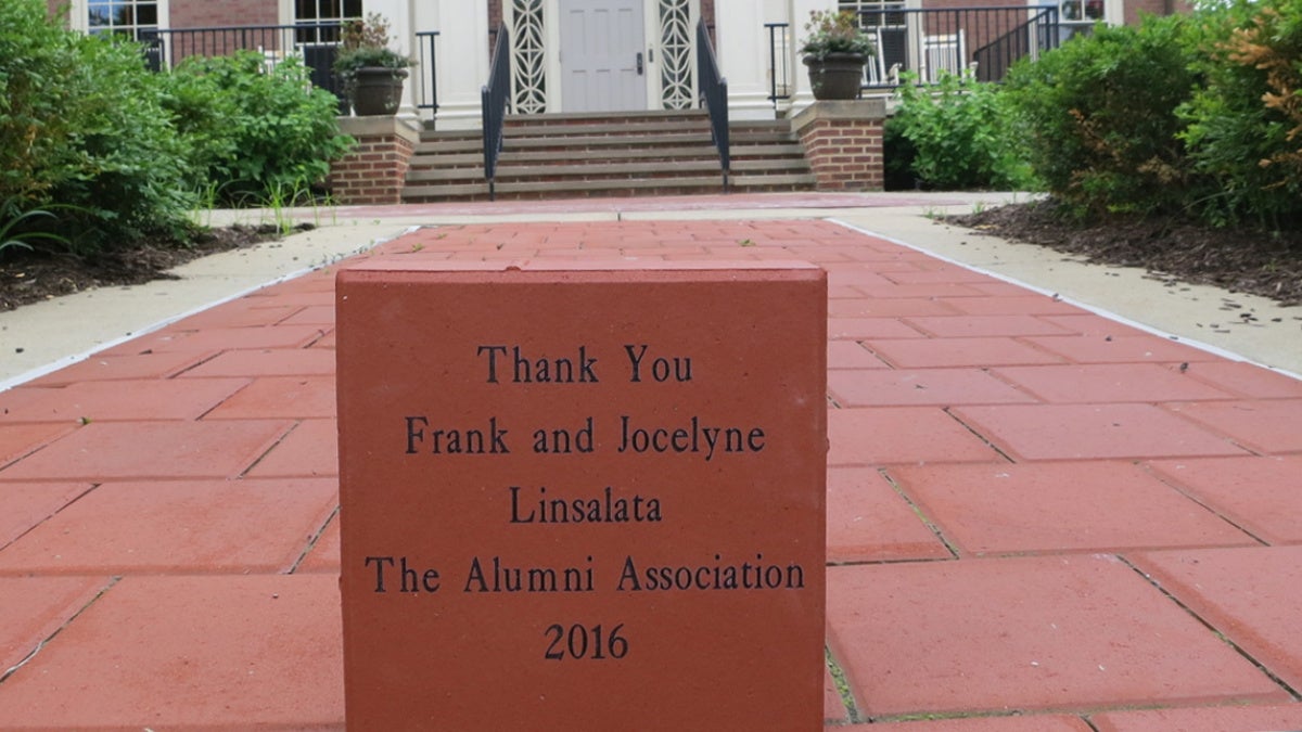 alumni-brick