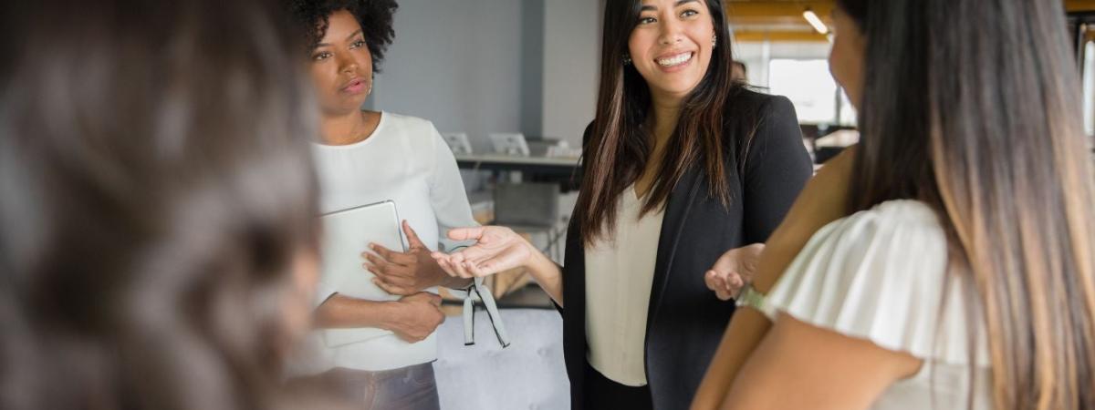 businesswomen
