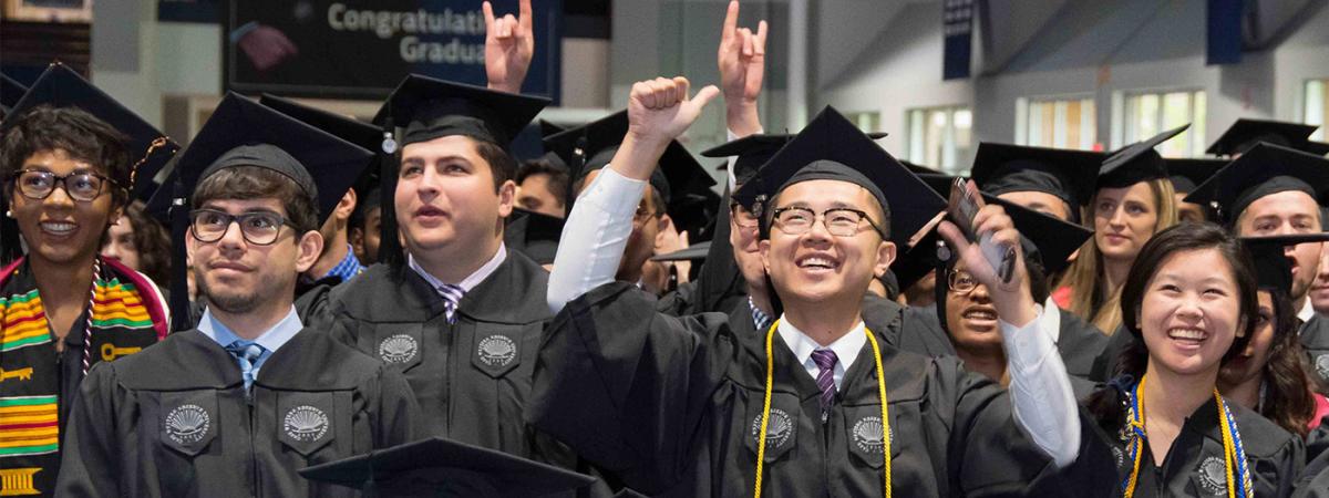 commencement-cheering-2018