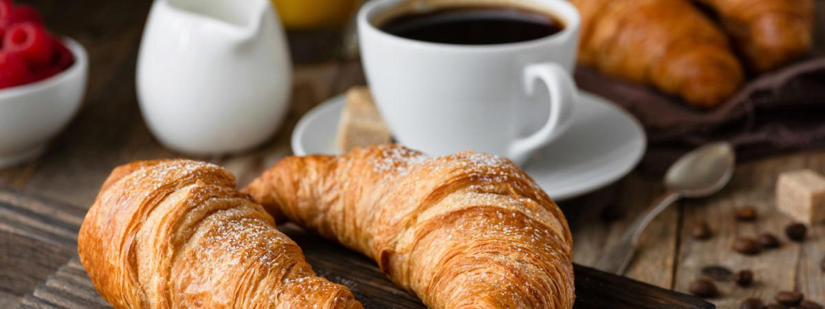 croissants-coffee