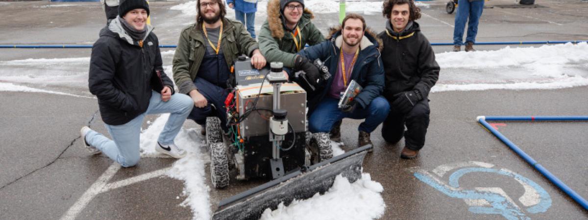 Case-snowplow-team.jpg