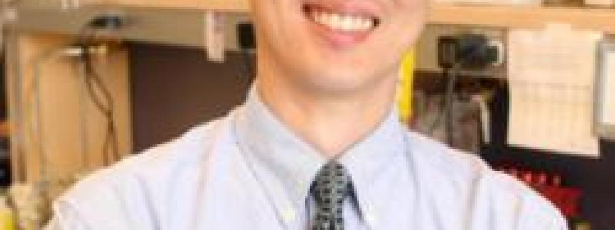 Alex%2520in%2520Lab_jpg.jpeg