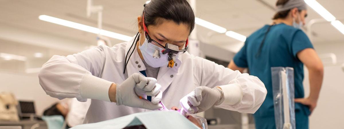 dental-school-feat