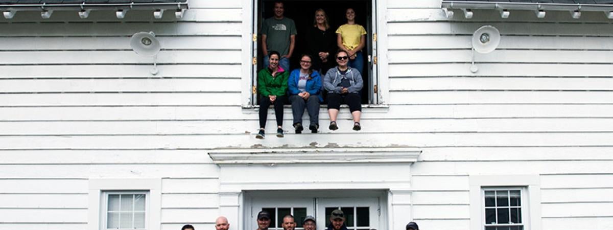 farm-staff-feat