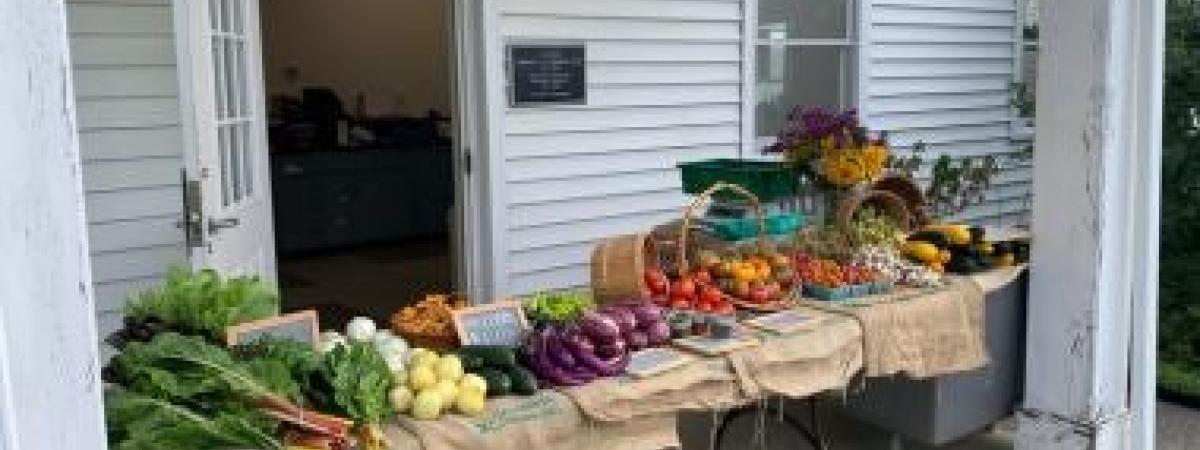 farm-stand-display-1