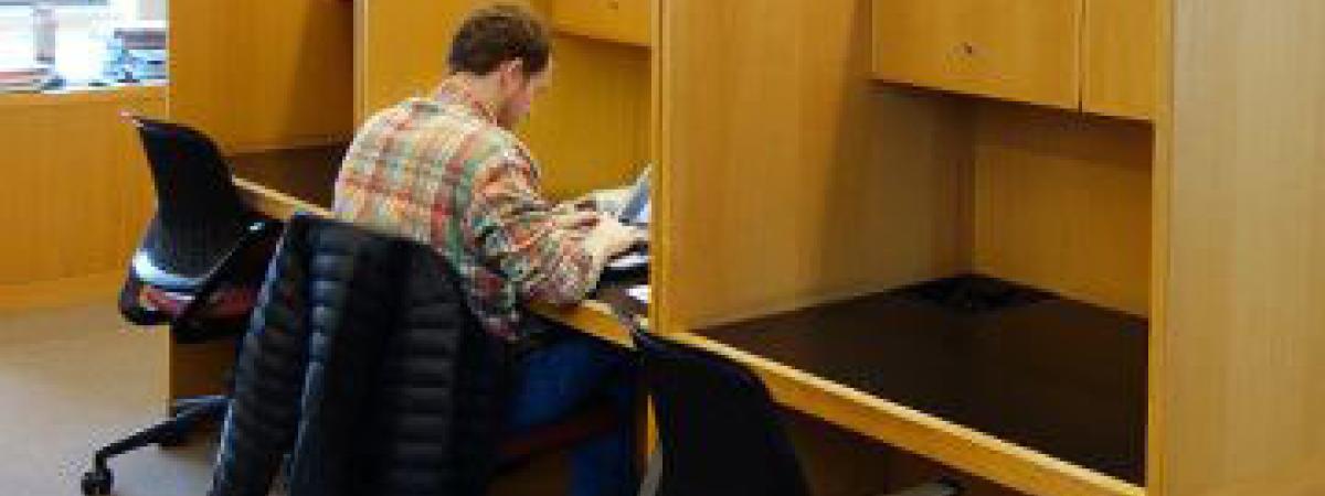 grad-carrels