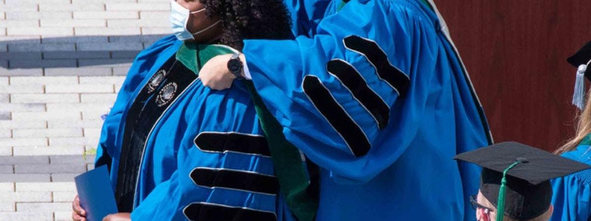 med-grad-hood