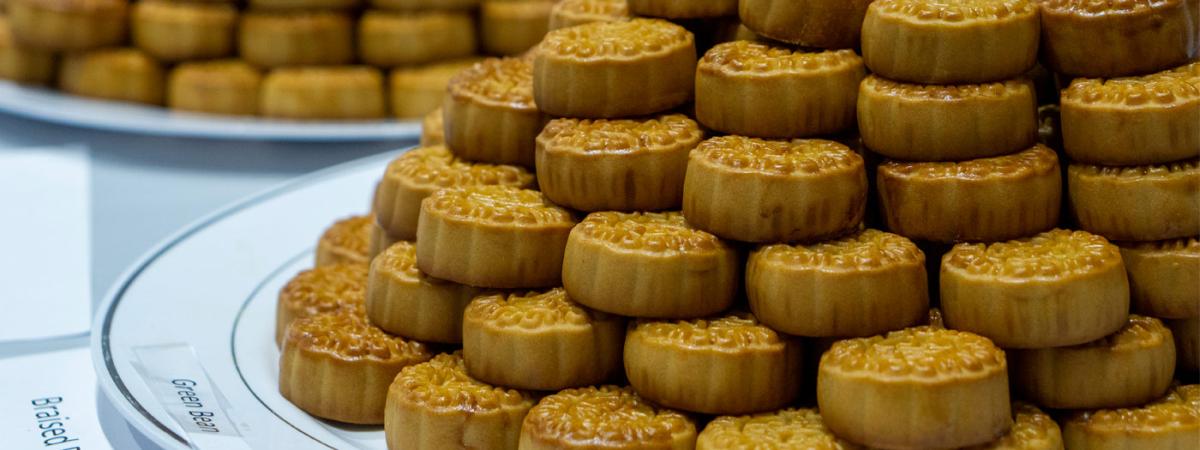 mooncakes-feat2