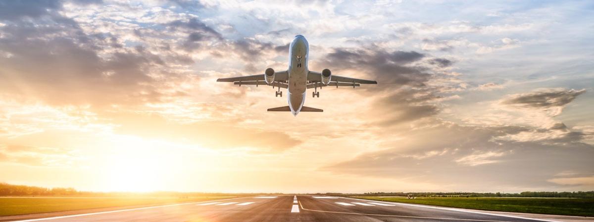 plane-take-off-feat
