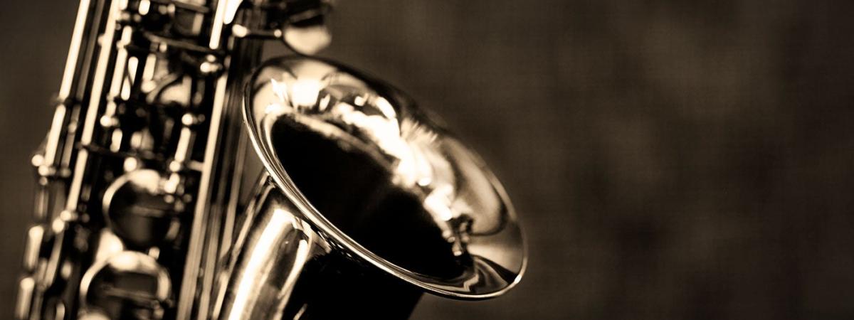 saxophone-feat