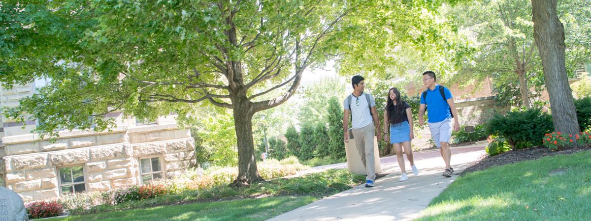 students-campus-feat