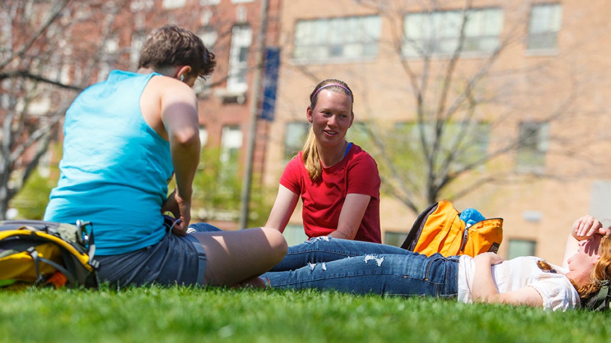 students-relaxing
