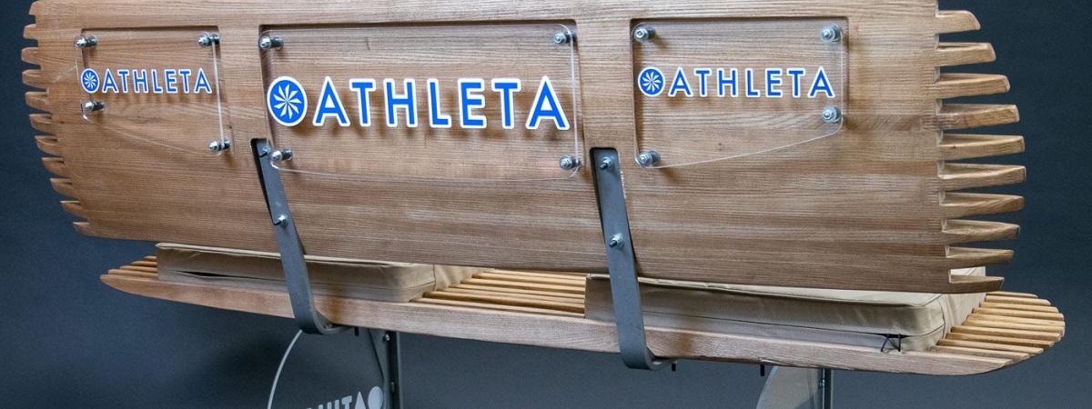 tennis-bench-feat