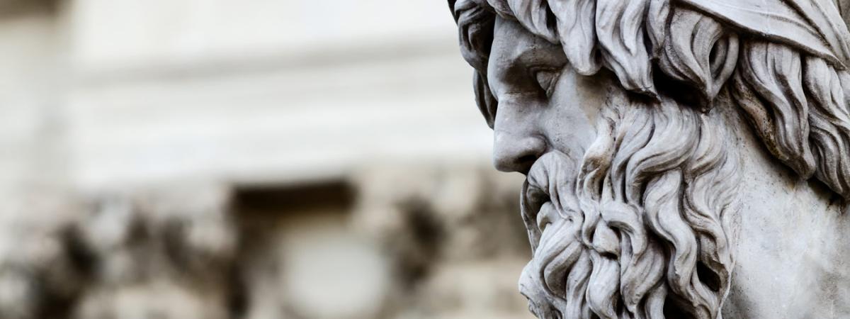 zeus-statue