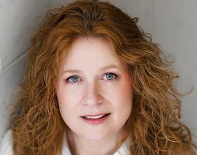 Susan Reichert headshot