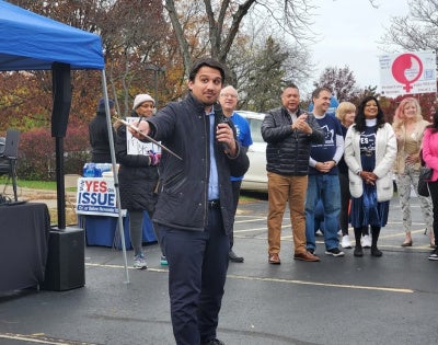 Image of Akron mayor Shammas Malik in an election campaign