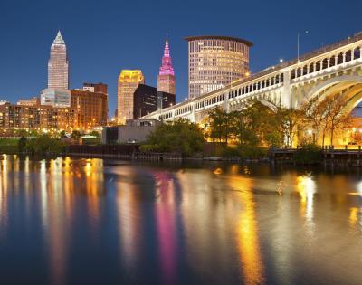 15778735_l_clev_skyline