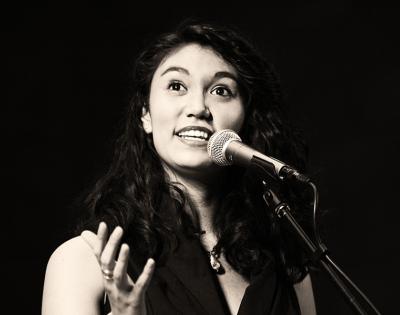 Sarah-Kay-FI-small-2