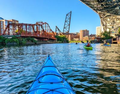 Urban-River-Kayaking-Trip