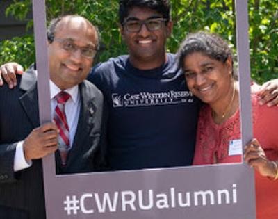 alumni-family-feat