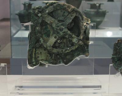 antikythera-mechanism-feat