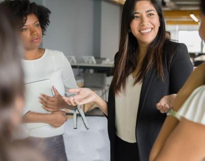 businesswomen