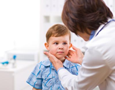 child-and-doctor-feature