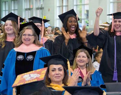 commencement-cheering