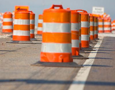 construction-barrels