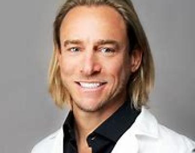 Jed%20Hildebrand.jpg