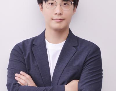hyoung-suk-suh.jpg