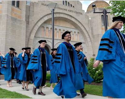 20190617_webcast_of_commencement.jpg